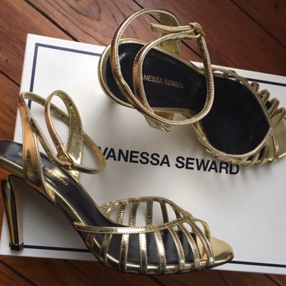 ***ISO*** Vanessa Seward Gold Heels size 37 or 36
